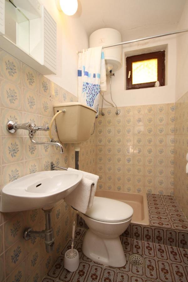 Vrbanj Apartments By The Sea Basina, Hvar - 8749 מראה חיצוני תמונה